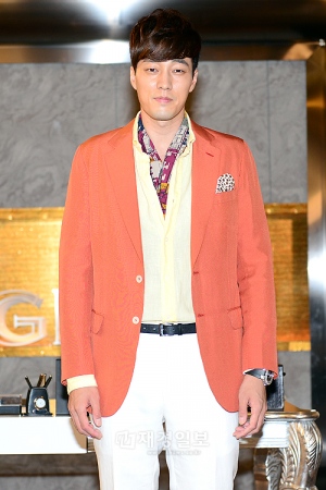 ソ・ジソプが、所属事務所を通じて熱愛報道に対する公式的立場を表明した。