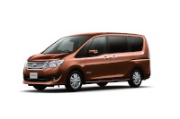 日産自動車が25日にビッグマイナーチェンジして発売したミニバン「セレナ」(写真提供:日産自動車) 日産自動車が25日にビッグマイナーチェンジして発売したミニバン「セレナ」(写真提供:日産自動車)