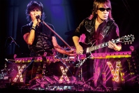 B'z 走って、跳んで、魅せた日産スタジアム公演を全曲ダイジェスト公開