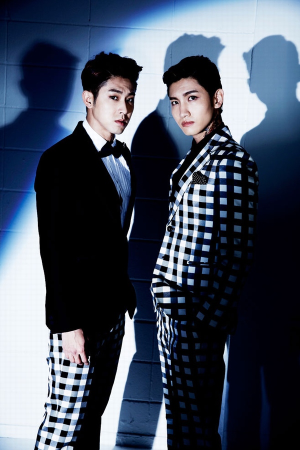 東方神起が2014年1月にニューアルバムで電撃的に活動を再開する。写真＝SMエンターテインメント
