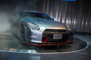 2013年11月に2014年モデルとして発表された「日産GT-R NISMO」の価格は、1501.5万円だ 2013年11月に2014年モデルとして発表された「日産GT-R NISMO」の価格は、1501.5万円だ
