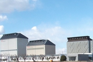 東京電波馬工場の外観