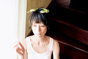 女優・真木よう子の新たな素顔 - 笠井爾示の写真展「MUSCOVITE」が代官山で開催