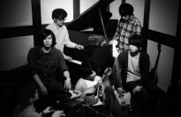 森は生きている、初のワンマン公演＆1stのアナログ盤リリース決定