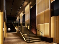 2月7日、京都二条の鴨川沿いにオープンする外資系ホテル「ザ・リッツ・カールトン京都」。和と洋を融合した荘厳な空間と最上級のもてなしで、国際観光都市京都に進出する。