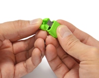 グーグルのAndroidのイメージキャラクター「ドロイド君」をモチーフにした「USB OTG （USB On-The-Go）アダプター」