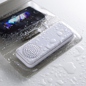 スマートフォンやタブレットをケースに収納して使う防水スピーカー「MM-SPWP1シリーズ」