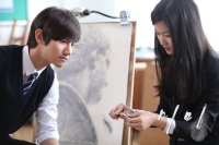 企画アルバムSM THE BALLADのタイトルトラック『息』に続き、収録曲『僕が欲深だった』のPVが公開された。写真＝SMエンターテインメント