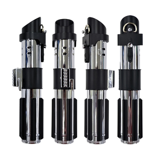 ラナが発売したダース・ベイダー　ライトセーバー型モバイルバッテリー（C）＆TM Lucasfilm Ltd.