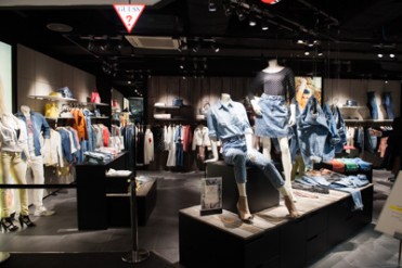 GUESS(ゲス)が日本に再上陸 - ラフォーレ原宿にオープン