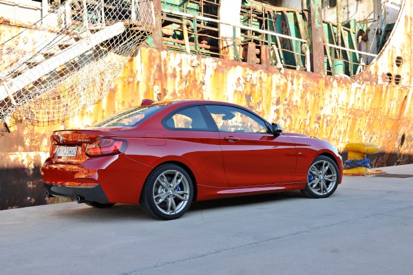 ビー・エム・ダブリューが26日発売したプレミアムコンパクトモデル「ニューBMW M235iクーペ」