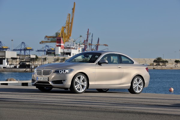 ビー・エム・ダブリューが26日発売したプレミアムコンパクトモデル「ニューBMW 2 シリーズ クーペ」