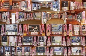 JYJパク・ユチョンの多国籍ファンらがSBS新水木ドラマ『3days』に出演するパク・ユチョンに米花輪、ラーメン花輪、粉ミルク花輪を贈り、ドラマの成功を祈願した。(写真提供:ドリーミー) JYJパク・ユチョンの多国籍ファンらがSBS新水木ドラマ『3days』に出演するパク・ユチョンに米花輪、ラーメン花輪、粉ミルク花輪を贈り、ドラマの成功を祈願した。(写真提供:ドリーミー)