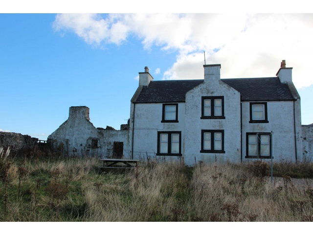 スコットランド・アイラ島のガートブレック農場。ここに新しい蒸溜所が誕生する。