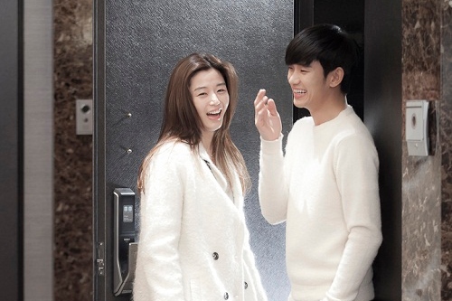 『星から来たあなた』が33.2%の高視聴率を記録し、ついに幕を閉じた。写真= HBエンターテイメント