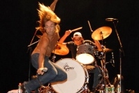 ストゥージズのスコット・アシュトン逝去、盟友の死にイギー・ポップ沈痛