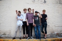 ハウラーが2nd ALリリースで全曲試聴＆新曲MVも公開