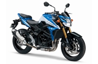 スズキがロードスポーツバイク「GSR750 ABS」に設定する専用ツートンカラー