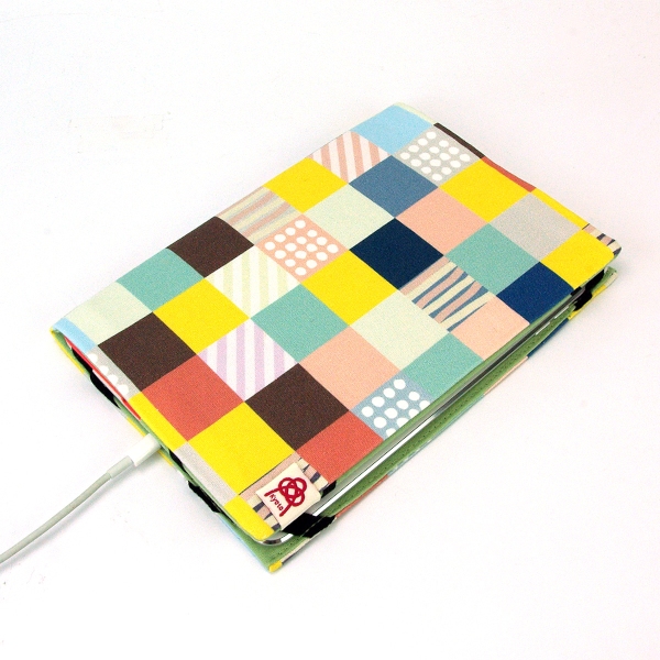 スペックコンピュータのiPad Air・iPad mini用収納ケース「kurumi」