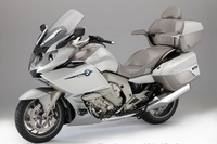ビー・エム・ダブリューが5月16日に発売するラグジュアリー・ツアラー「ニューBMW K 1600 GTL Exclusive」