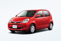 トヨタがマイナーチェンジして14日発売した小型のハッチバック車「パッソ」 トヨタがマイナーチェンジして14日発売した小型のハッチバック車「パッソ」