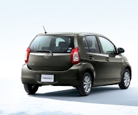 トヨタがマイナーチェンジして14日発売した小型のハッチバック車「パッソ」 トヨタがマイナーチェンジして14日発売した小型のハッチバック車「パッソ」