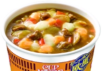 日清食品が28日にリニューアル発売する「カップヌードル 欧風チーズカレー」