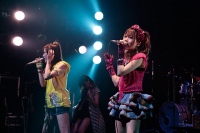 モーニング娘。OG田中れいな率いる“LoVendoЯ”初日から完全燃焼