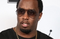 パフ・ダディことショーン・コムズ、ハワード大学から名誉学位を授与