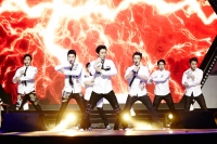 韓国のアイドルグループSUPER JUNIOR、SUPER JUNIOR-M、EXOが、中国の音楽賞である第2回音悦台V-Chart Awardsで受賞の栄誉に輝いた。写真=SMエンターテインメント 韓国のアイドルグループSUPER JUNIOR、SUPER JUNIOR-M、EXOが、中国の音楽賞である第2回音悦台V-Chart Awardsで受賞の栄誉に輝いた。写真=SMエンターテインメント