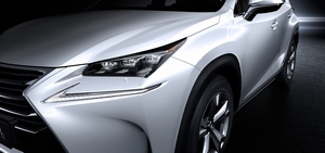 トヨタ自動車が第13回北京モーターショーでワールドプレミアした「NX300h」 トヨタ自動車が第13回北京モーターショーでワールドプレミアした「NX300h」