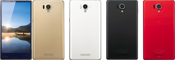メタルフレームを採用した5.2インチIGZO搭載のスマートフォン「AQUOS Xx（ダブルエックス） 304SH」（シャープ製）