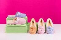 「アグ オーストラリア(UGG Australia)」から「Mother’s Day Collection」が発売中
