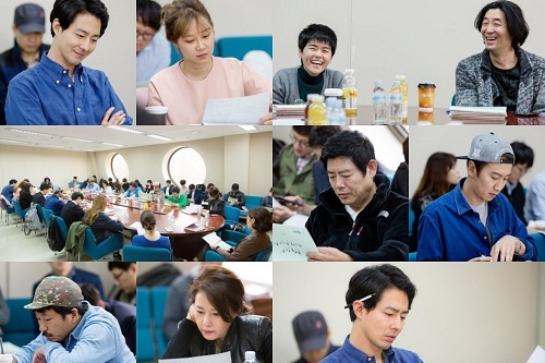 チョ・インソン＆コン・ヒョジン主演のSBS新水木ドラマ『大丈夫、愛だよ』の初の台本読み合わせ現場が公開された。