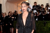 “最もパワフルなママ50人”にビヨンセ、シャキーラ、アギレラが選ばれる