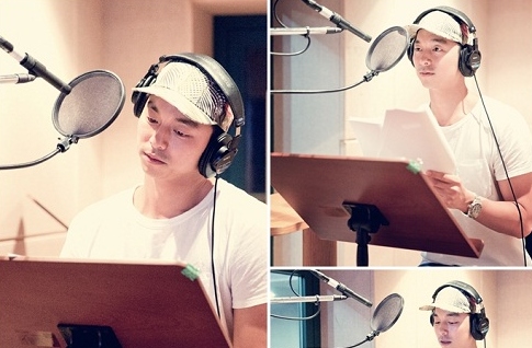 コン・ユが映画『はちみつ色のユン』のバリアフリーバージョンの画面解説ナレーションを務めた。写真=マネジメントSOOP