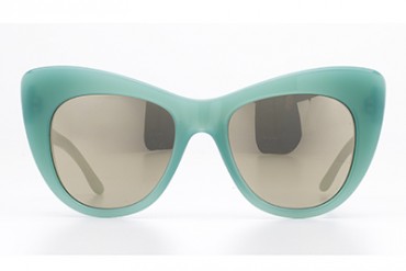 ステラ・マッカートニーから、2014年春夏の新作アイウェアが登場