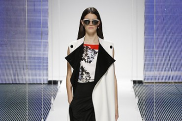 ディオール 2015年クルーズコレクション ‐ スカーフで描いたアメリカのカルチャー