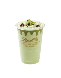 リンツ ショコラ カフェ全店で夏の期間限定ドリンクメニューとして販売する「リンツ・ホワイトチョコレート抹茶アイスドリンク」 リンツ ショコラ カフェ全店で夏の期間限定ドリンクメニューとして販売する「リンツ・ホワイトチョコレート抹茶アイスドリンク」