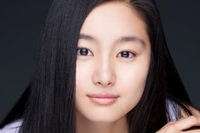 モスバーガーのCMキャラクターを務める忽那汐里さん