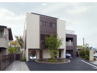 積水ハウス、東芝、ホンダの協業。さいたま市に完成したスマートハウス実験棟。HEMSよりも広義な「μCEMS(Micro Community Energy Management System)」を視野に入れた実験が行なわれる。