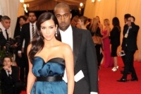 メッシら登場のアディダス新CMでカニエ・ウェストが新曲お披露目