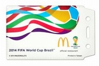 マクドナルドは6月6日から期間限定のハッピーセット「FIFAワールドカップ応援グッズ」を販売する。