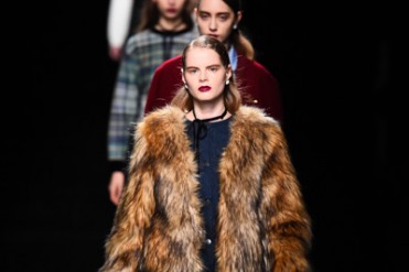 エモダ(EMODA) 2014-15年秋冬コレクション - ロカビリー・エレガンス