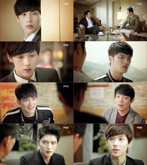 『トライアングル』の3兄弟中、長男と三男であるイ・ボムスとイム・シワンが死んだ父親の仇キム・ビョンオクとの戦争を宣言した。写真=キム·ジョンハクプロダクション、KBSメディア