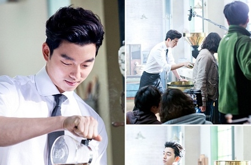 コン･ユがバリスタに変身した。写真＝management soop