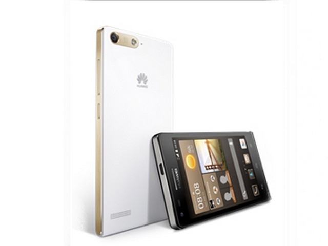 『Ascend G6』。LTE対応、1.2GHzクアッドコアCPU搭載と機能も充実している。