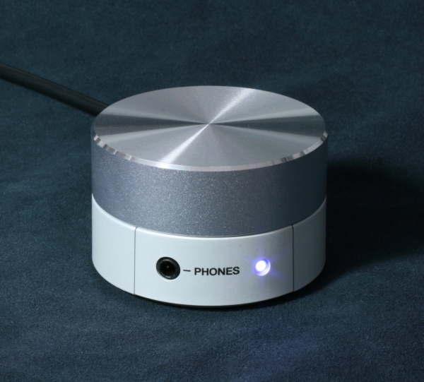 パイオニアが7月中旬に発売予定のUSB給電型スピーカー「DESK LIVE」シリーズ