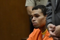 クリス・ブラウン 刑務所から出所