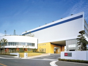 電子部品メーカーの中でも、前年比73%増となる大規模な設備投資を行うロームは、小信号系ディスクリートで世界ナンバーワンメーカーを目指す。 電子部品メーカーの中でも、前年比73%増となる大規模な設備投資を行うロームは、小信号系ディスクリートで世界ナンバーワンメーカーを目指す。